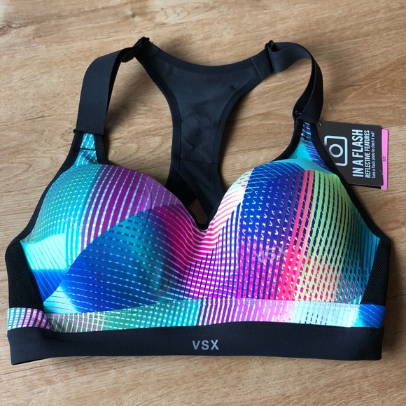 VICTORIA/'S SECRET VSX Underwire INCREDIBLE Sport Bra NWT IN A FLASH 32B